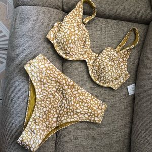 Roxy Lilies Bathing Suit w/ High Waisted Bottom